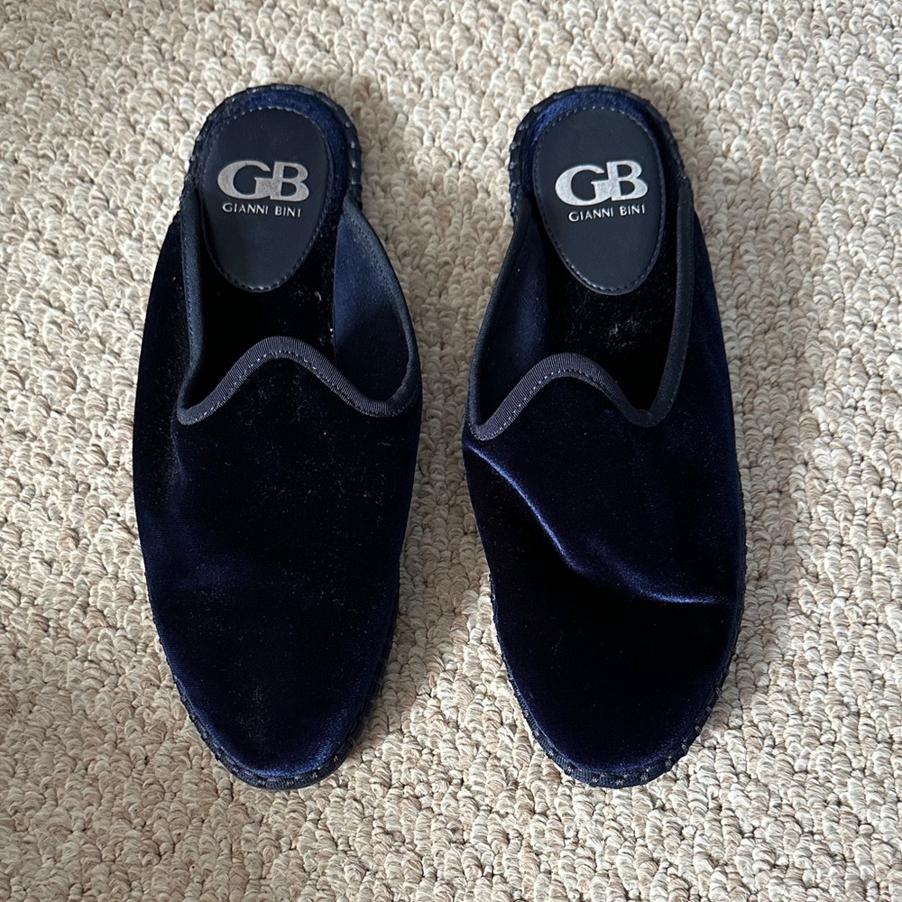 Gianni Bini Women’s Velvet Slip-On Loafers in Navy Blue